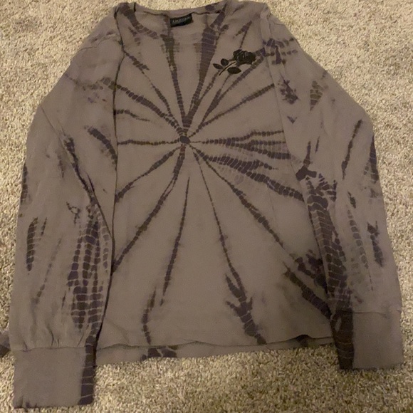 Long sleeve tye dye gray shirt - Picture 4 of 5